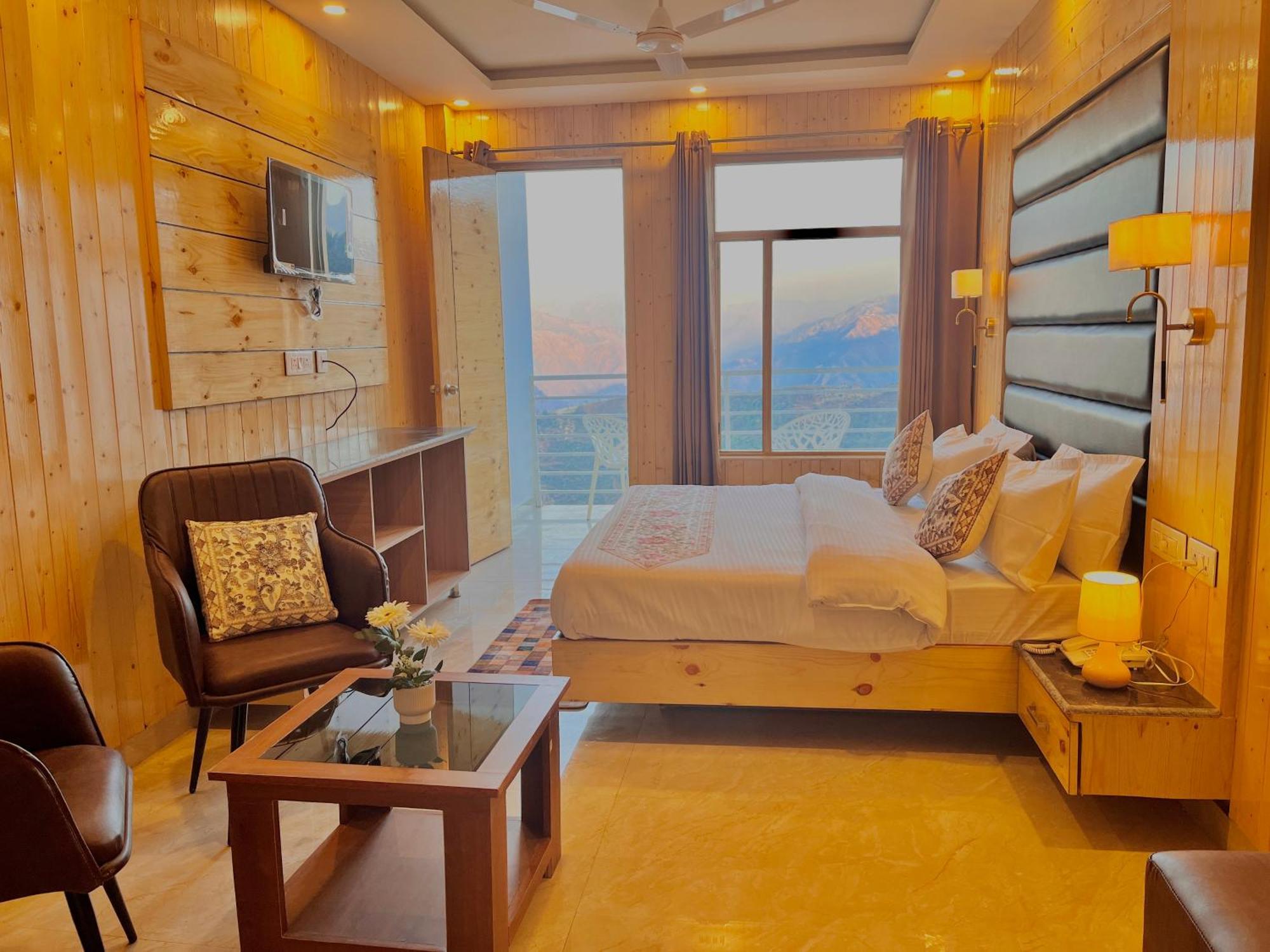 Hotel Hill View, Mussoorie - Near Jw Marriott Mussoorie, M 77377-32479 المظهر الخارجي الصورة